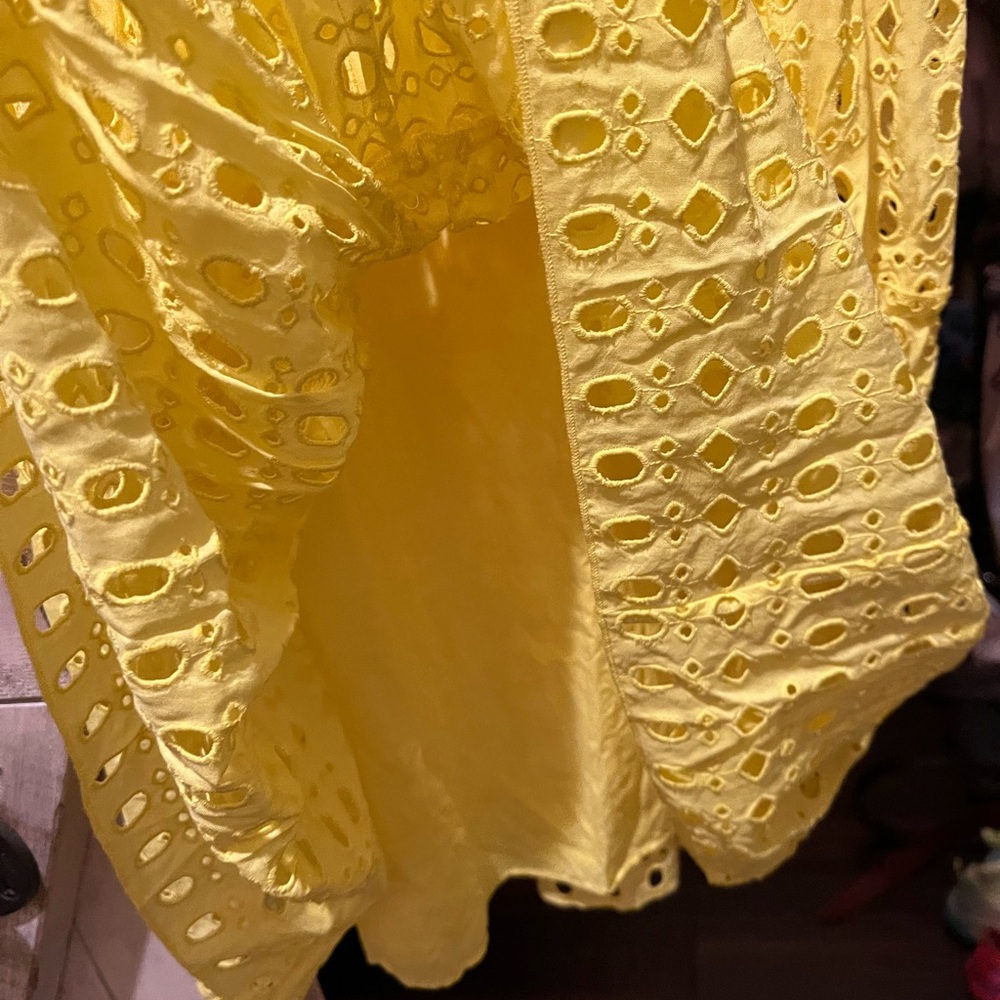 SOLD NWOT Lilly Pulitzer Indira Eyelet Dress in Lemon | L - Picture 9 of 12